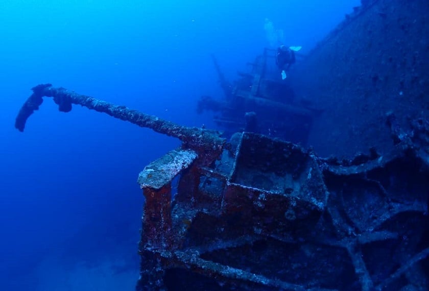 USS Emmons Duikexcursie Iki Travels