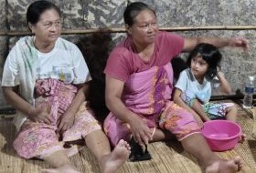 Borneo iban longhouse bewoners