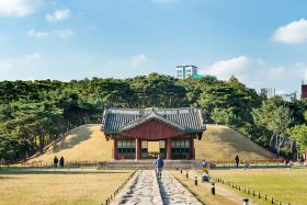 Iki Travels Zuid Korea Unesco Seolleung And Jeongneung Royal Tombs